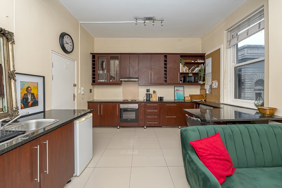 1 Bedroom Property for Sale in Cape Town City Centre Western Cape